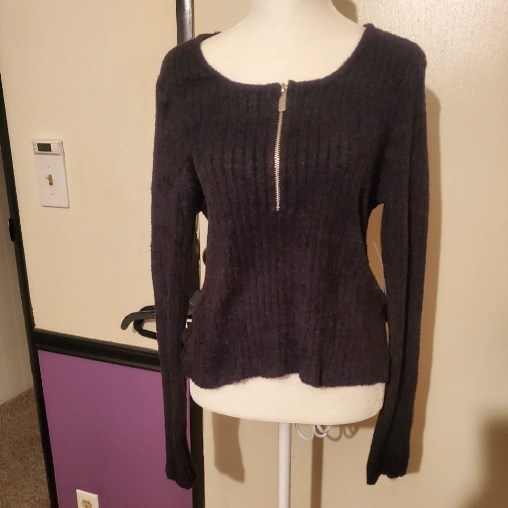 Nwt black soft sweater